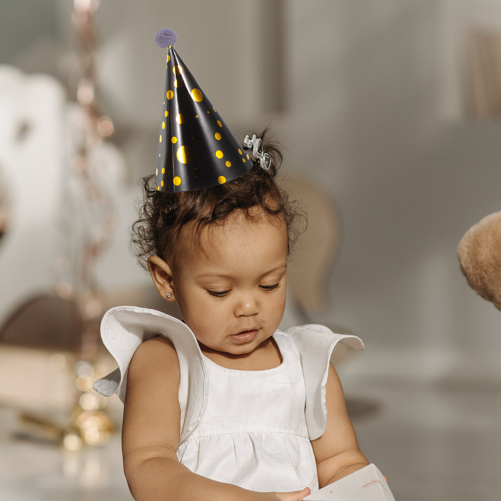 3Pcs Gold Foil Accented Paper  - огляд і ціна Party Hat Cone